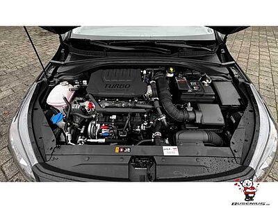 Kia Cee'd 1,5T DCT Ultimate +Style+Sound+Navi+17Zoll Ceed