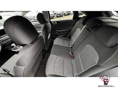 Kia Cee'd 1,5T DCT Ultimate +Style+Sound+Navi+17Zoll Ceed
