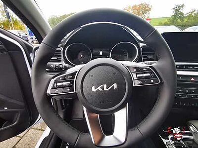 Kia Cee'd_sw 1,5T DCT Ultimate +Style+Sound+Navi Ceed_sw