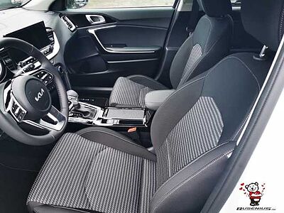 Kia Cee'd_sw 1,5T DCT Ultimate +Style+Sound+Navi Ceed_sw