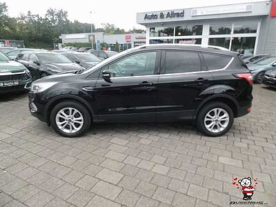 Ford Kuga 2.0 TDCI Titanium+Navi+Winter+Parkassist+Design