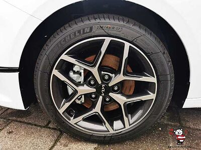 Kia Cee'd 1,5T DCT Ultimate +Style+Sound+Navi+17Zoll Ceed