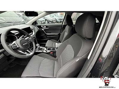 Kia Cee'd 1,5T DCT Ultimate +Style+Sound+Navi+17Zoll Ceed