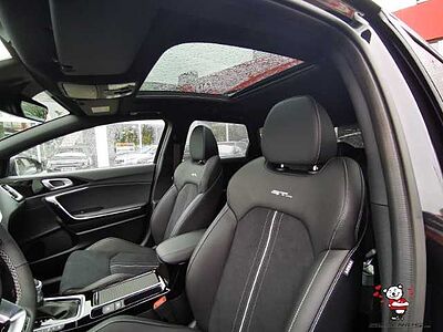 Kia Cee'd_sw 1,5T DCT GT-Line +Tech+Leder+Pano+18Zoll Ceed_sw