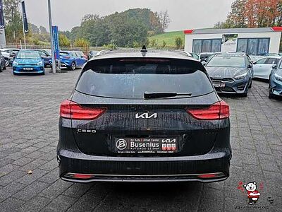 Kia Cee'd_sw 1,5T DCT Ultimate Edition +Style+Sound+17Zoll Ceed_sw