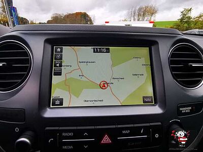 Hyundai i10 1.0 YES! Plus+Navi+Freisprech+SHZ+DAB