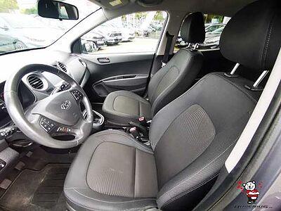 Hyundai i10 1.0 YES! Plus+Navi+Freisprech+SHZ+DAB